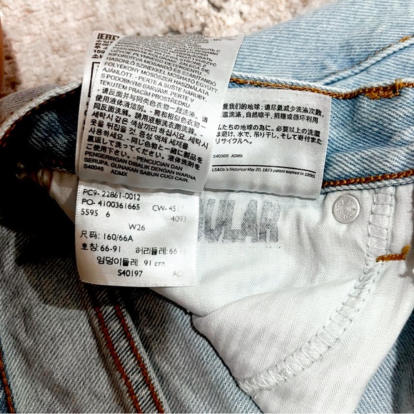 Levi’s Jeans - Picture 3 of 3